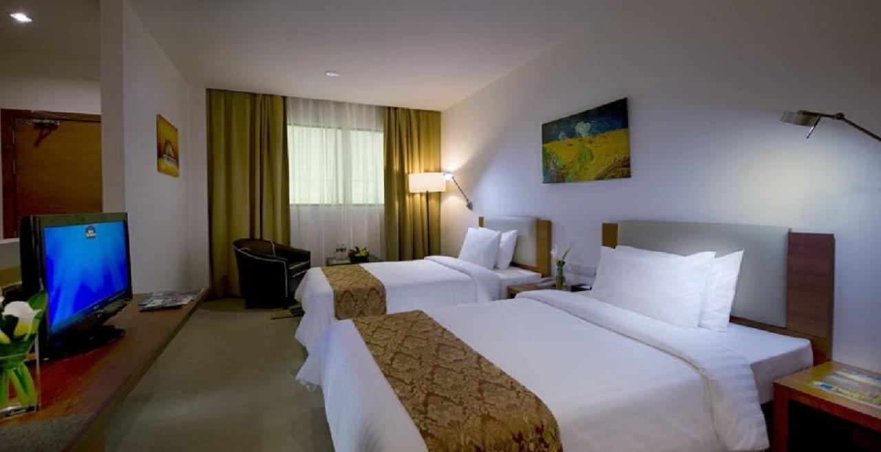 Gloria Swiss Hotel & Apartment Сандакан Екстер'єр фото