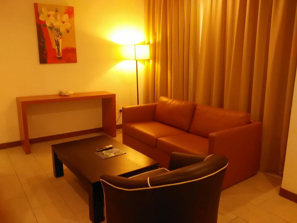 Gloria Swiss Hotel & Apartment Сандакан Екстер'єр фото